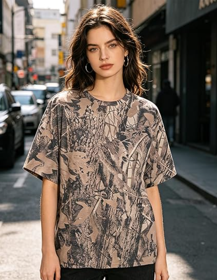 TERIVEEK Camo Shirt Women Mens Oversized Camouflage Print Graphic Tees Maple Leaf Short Sleeve Crewneck T Shirt Streetwear