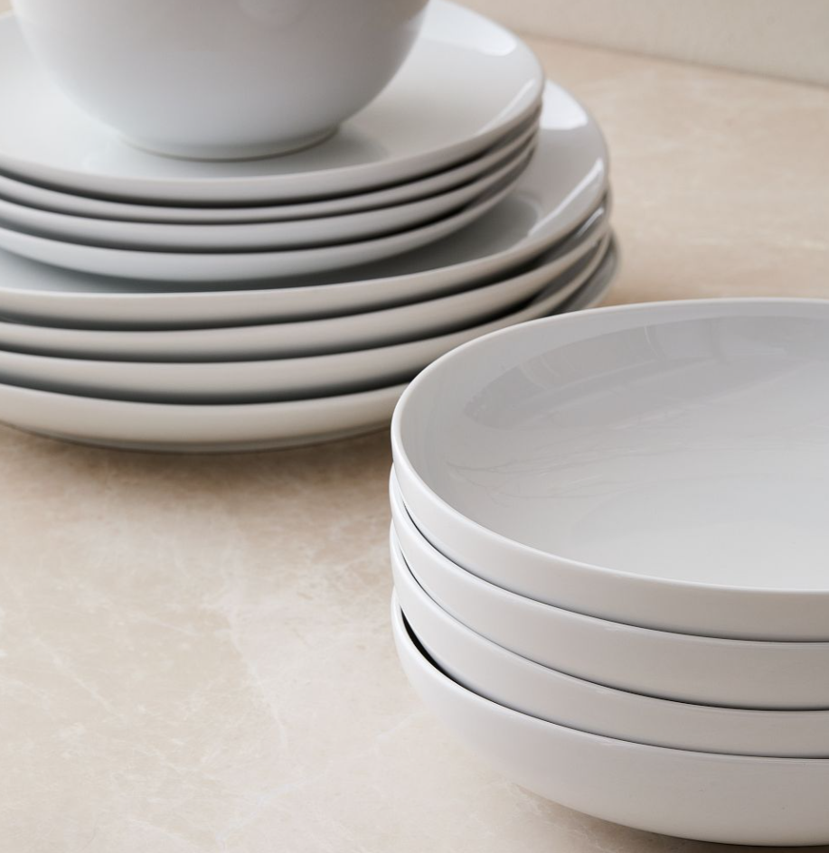 Organic Porcelain Dinnerware (Set of 16)