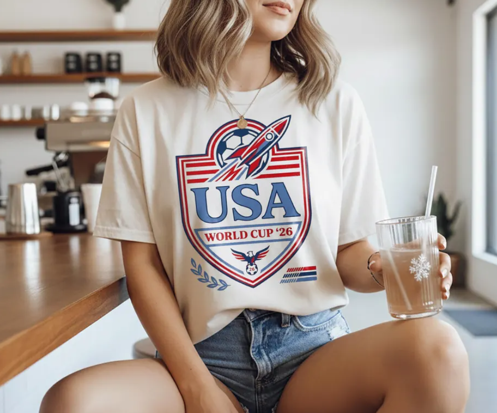USA World Cup 2026 Soccer Shirt, Vintage Crest Patriotic Tee, American Soccer Fan Gift, USMNT World Cup 26 Shirt, Eagle Badge Soccer Shirt