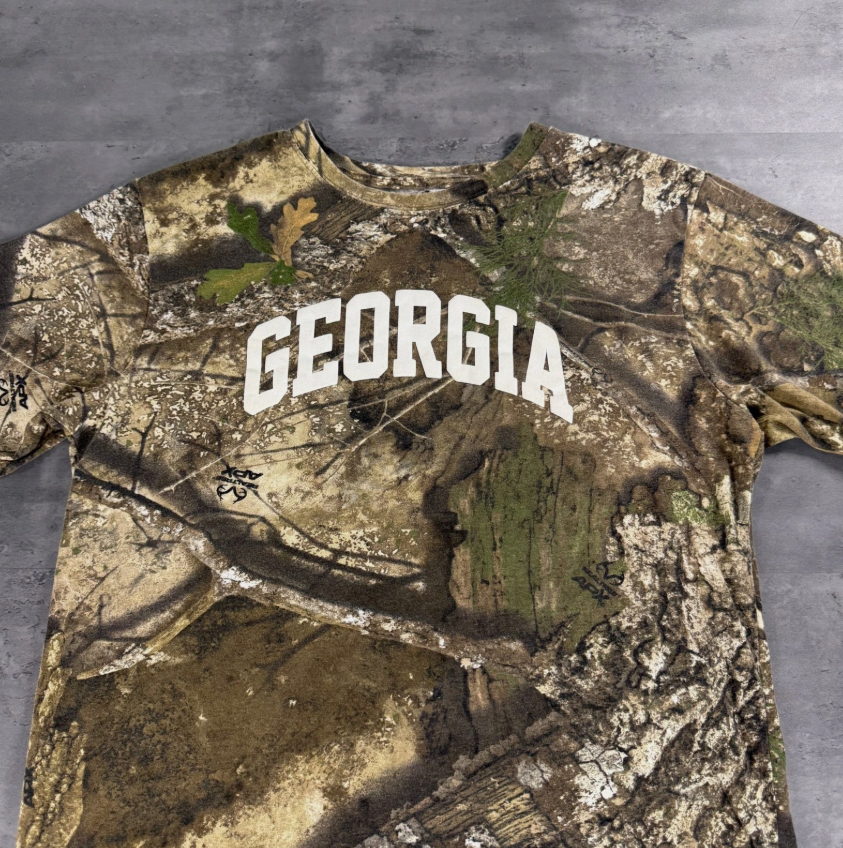 Realtree Georgia Camo T-Shirt Mens Green Brown APX Hunting Graphic Tee