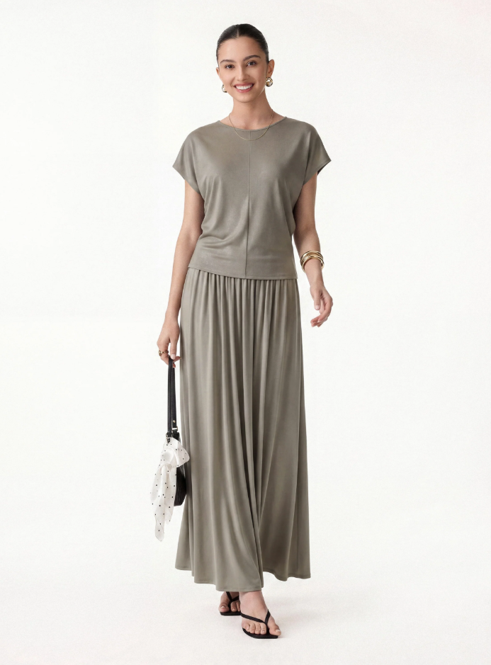 2Pcs Set Round Neck Top & A-Line Maxi Skirt with Pockets