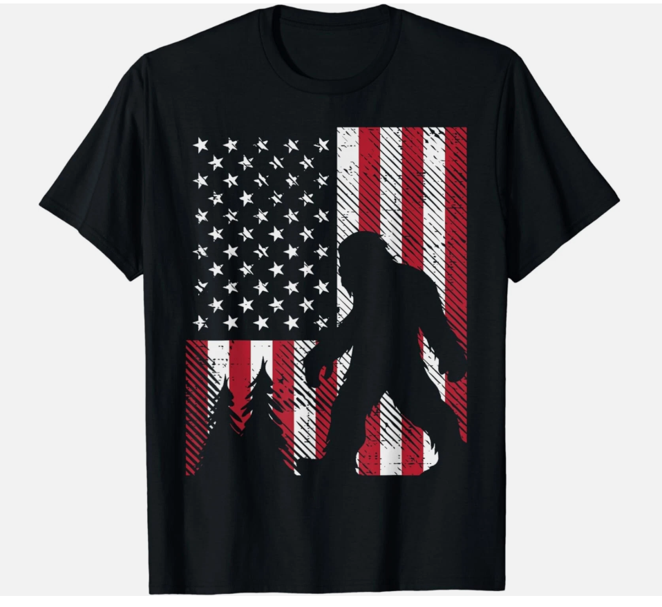 4th July Bigfoot Sasquatch US Flag Patriotic Men Women Gift Unisex T-Shirt