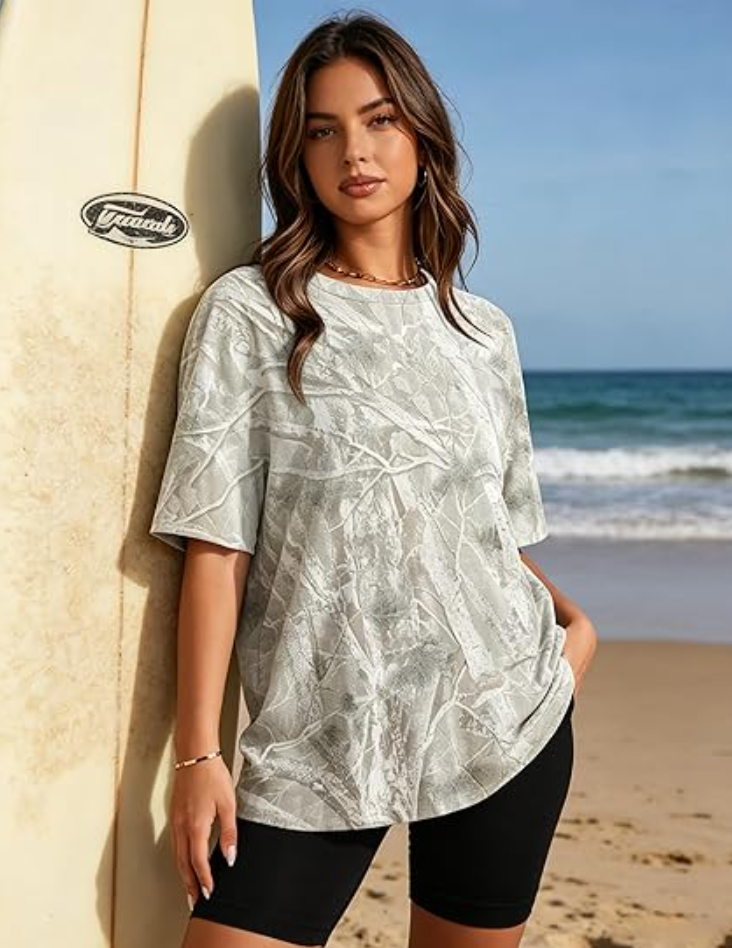 Unisex Maple Leaf Camouflage Graphic Shirt – Casual Oversized Camo Tee
