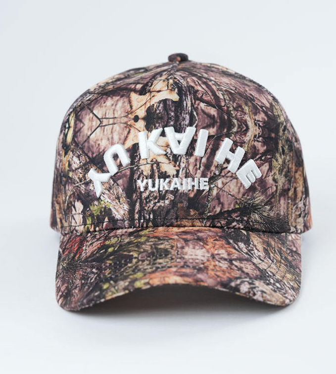 Custom Embroidered 5-Panel Baseball Cap Camouflage Pattern Fruit Dot Made of Oxford Fabric for Outdoor Sports One Frame