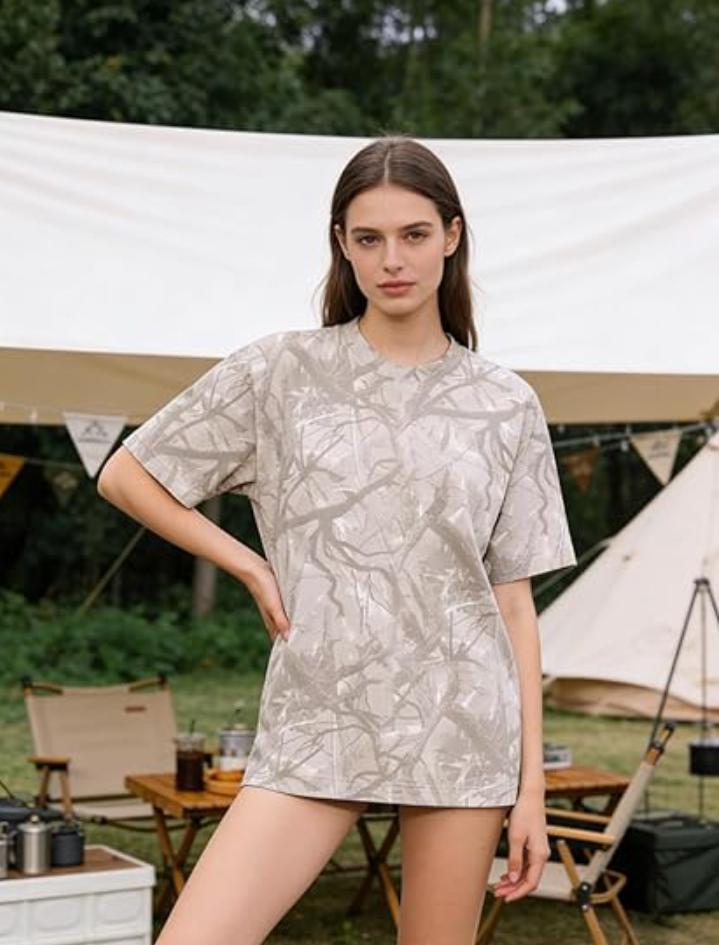 Maple Leaf Military Camo T-Shirt – Relaxed Fit Street Style Graphic Tee