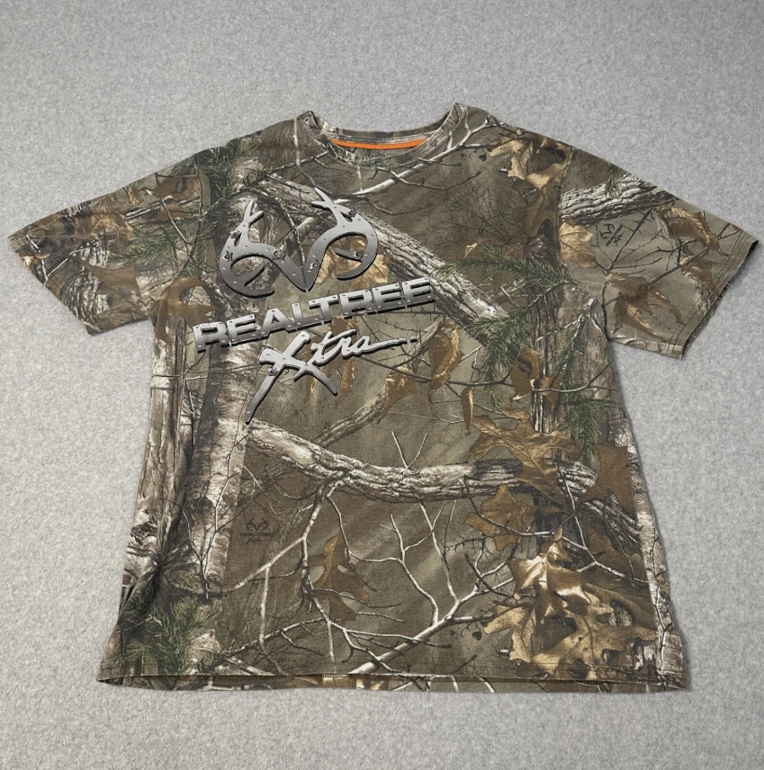 Real Tree Xtra Camouflage Camo T-Shirt Men’s Hunting Outdoors Shirt