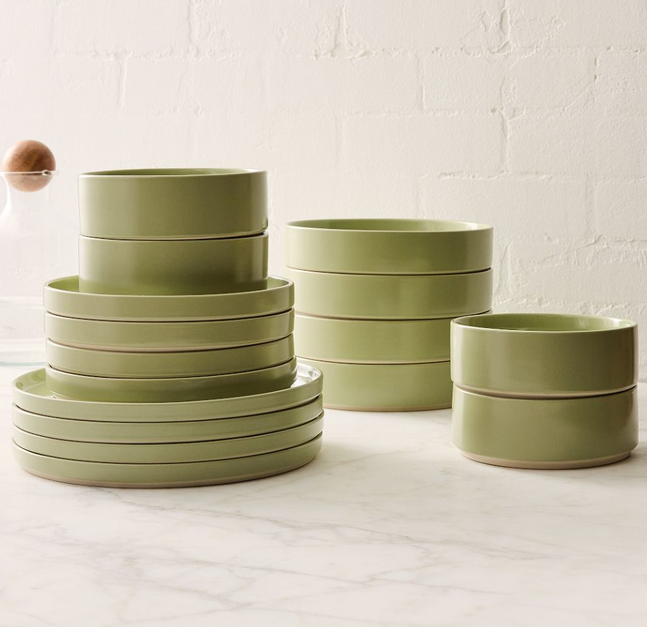 Straight-Sided Stoneware Dinnerware (Set of 16)