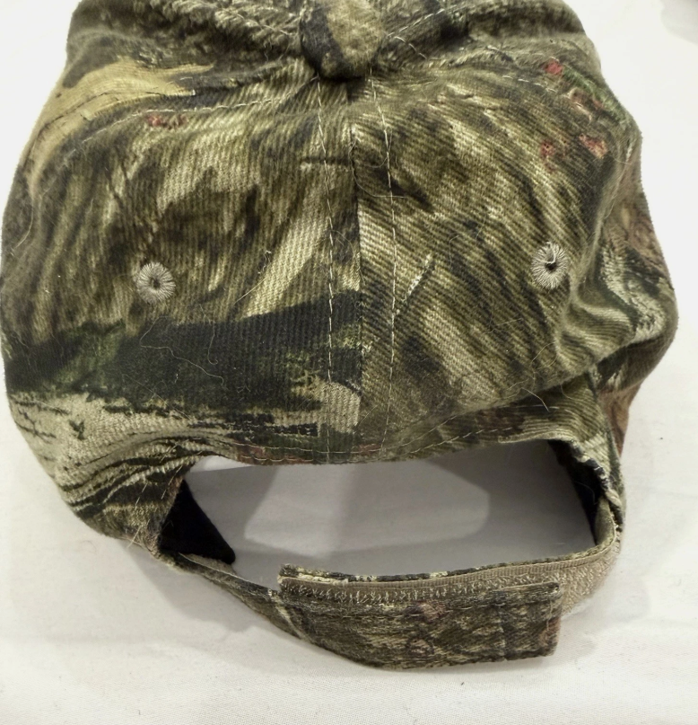 Paramount Outdoors Camo Baseball Cap – Hunting Cap – Lights work well