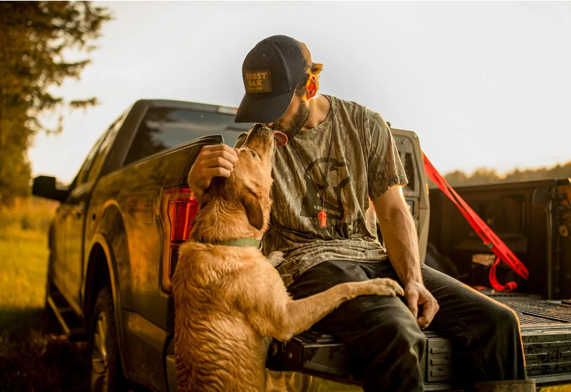 BOTTOMLAND TEE