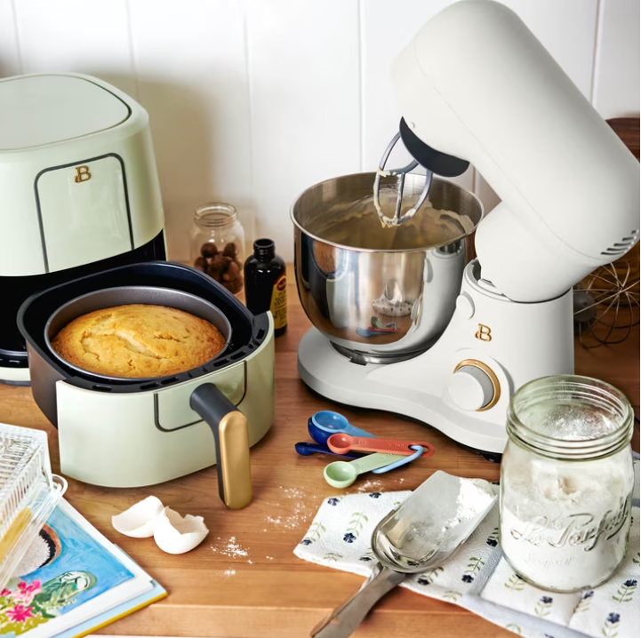 Beautiful 3.5 Qt Stand Mixer, White Icing with Flat Beater, Dough Hook, Balloon Whisk