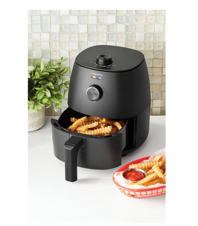 Mainstays 2.2 Qt Air Fryer in Arctic Black with Non-Stick Basket