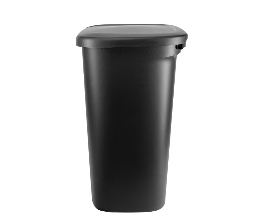 Hefty Kitchen Trash Can, 20.1 Gallon Plastic Step Garbage Bin with Foot Pedal Lid, Black