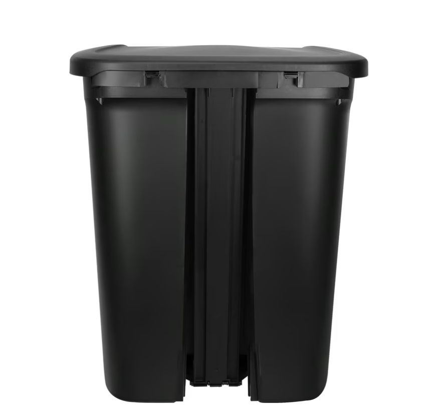 Hefty Kitchen Trash Can, 20.1 Gallon Plastic Step Garbage Bin with Foot Pedal Lid, Black