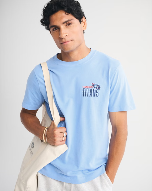 Tennessee Titans Graphic Tee - Vintage NFL Fan Shirt