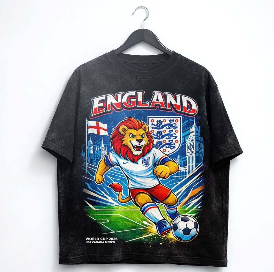England Soccer Shirt, England Football Graphic Tee, Lion Soccer Shirt, World Cup 2026 Shirt, English Fan Gift, Streetwear Tee,Unisex T-Shirt