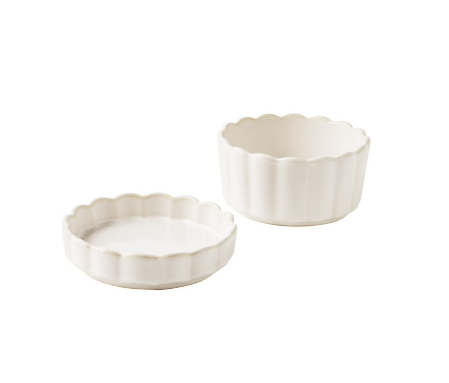 Pioneer Woman Cream Colette Tray with 3 Bowls with lids