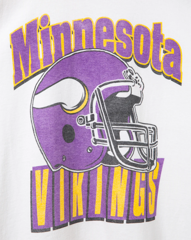 Minnesota Vikings Throwback Helmet Flea Market Tee