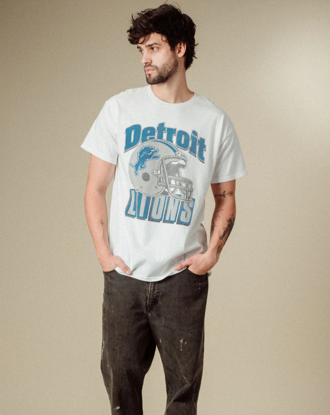 Detroit Lions Throwback Helmet Flea Market Tee