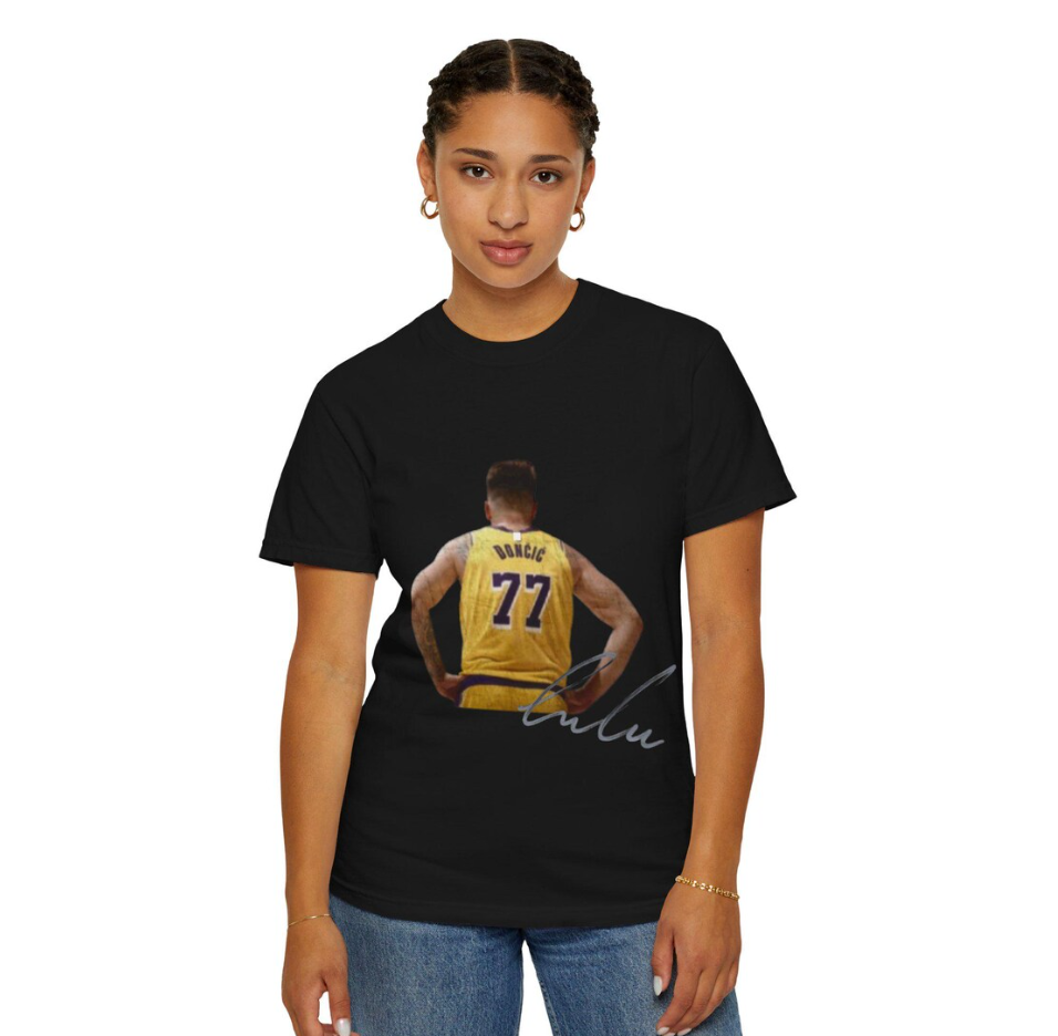 Luka Doncic LA T-Shirt Autograph Edition