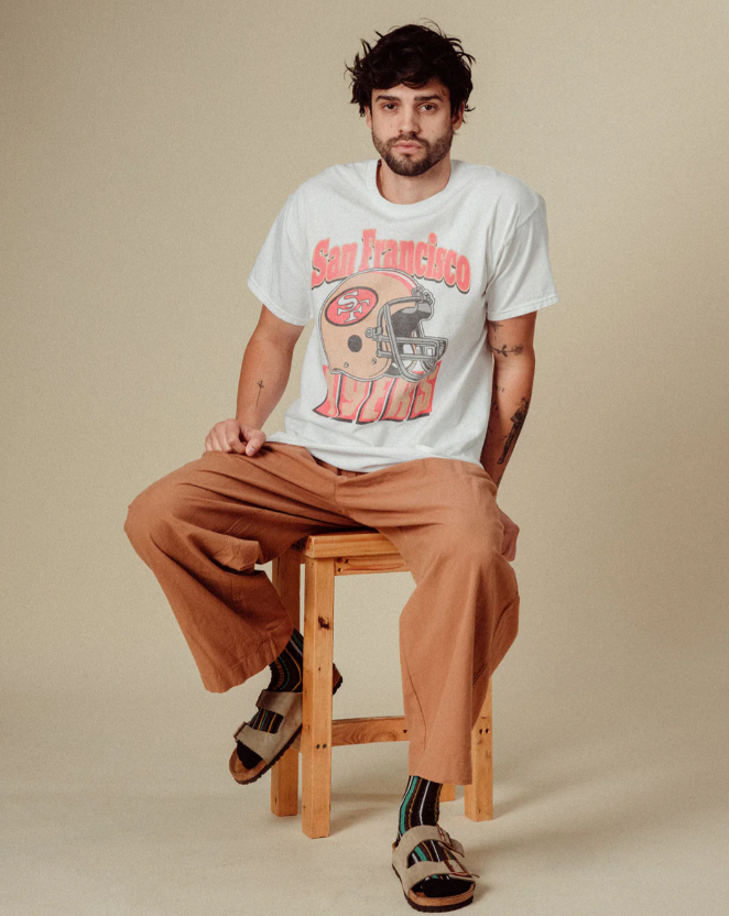 San Francisco 49ers Throwback Helmet Flea Market Tee