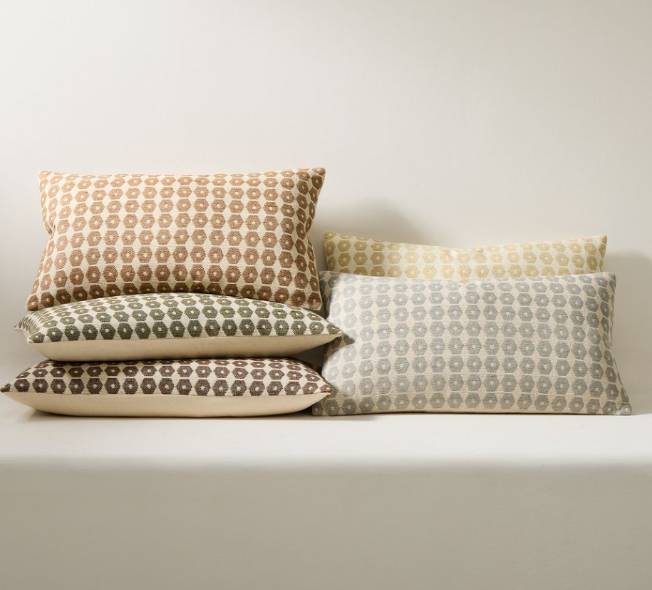Honeycomb Silk Lumbar Pillow Cover
