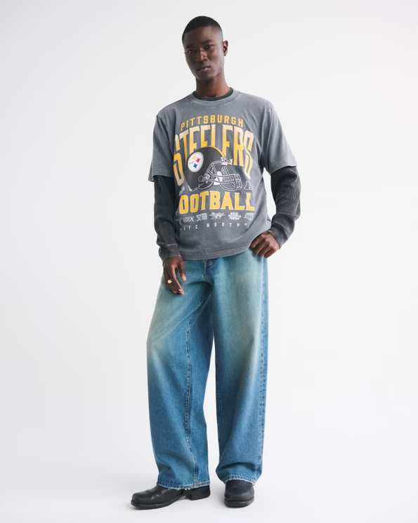 Pittsburgh Steelers Vintage Inspired Graphic Tee - Vintage NFL Fan Shirt