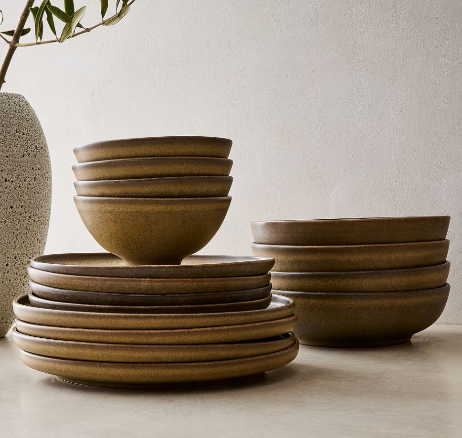 Kanto Stoneware Dinnerware (Set of 16)