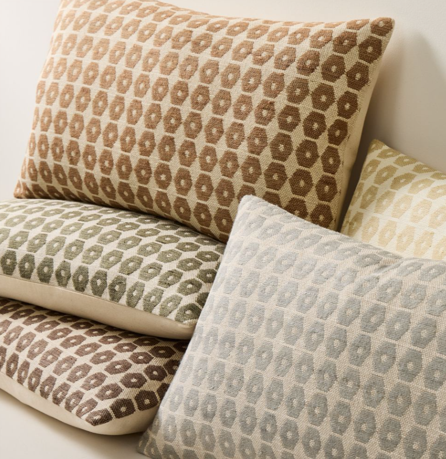 Honeycomb Silk Lumbar Pillow Cover