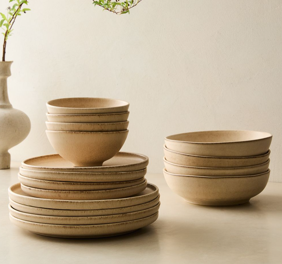 Kanto Stoneware Dinnerware (Set of 16)