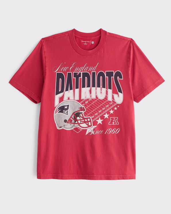 New England Patriots Vintage Inspired Graphic Tee - Vintage NFL Fan Shirt