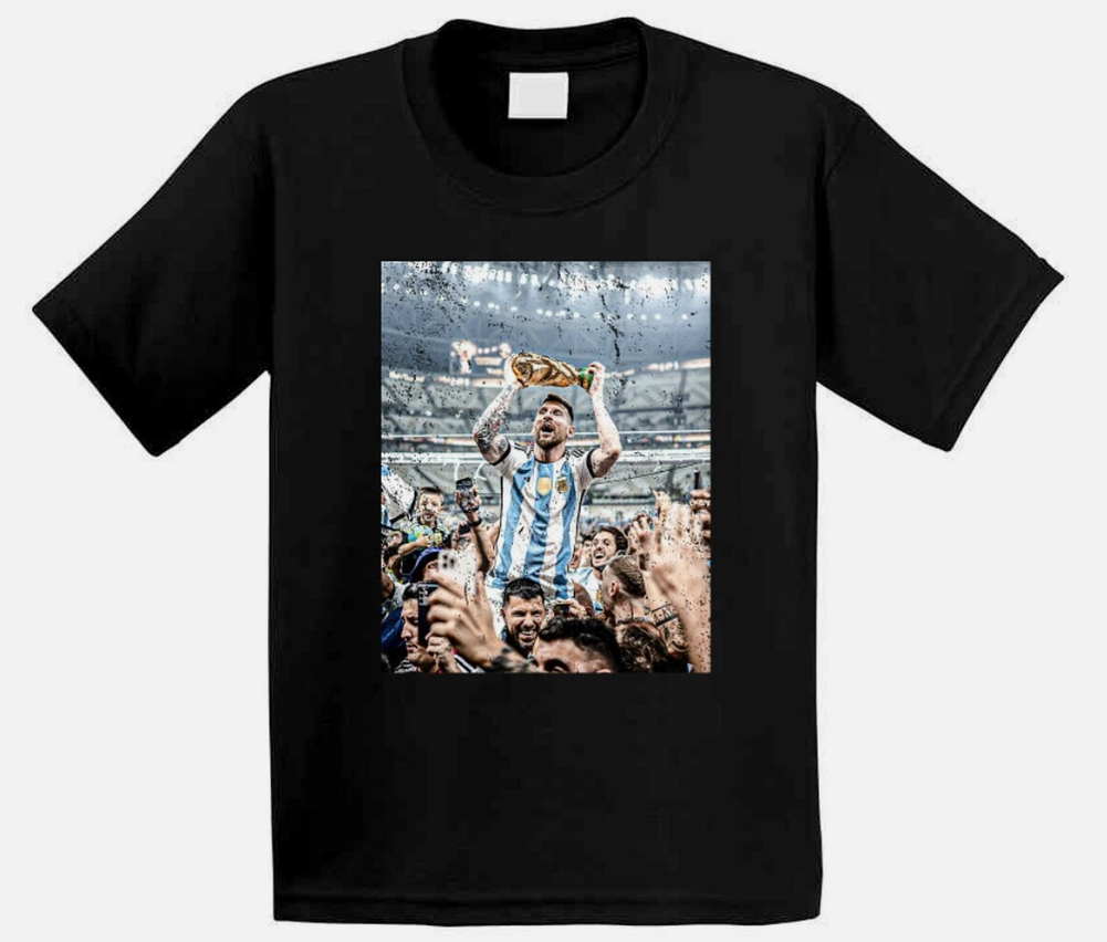 Lionel Messi Lifting World Cup Distressed T Shirt