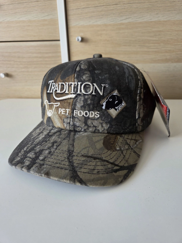 Realtree Hardwoods Camouflage Tradition Pet Foods Embroidered Snapback Hat